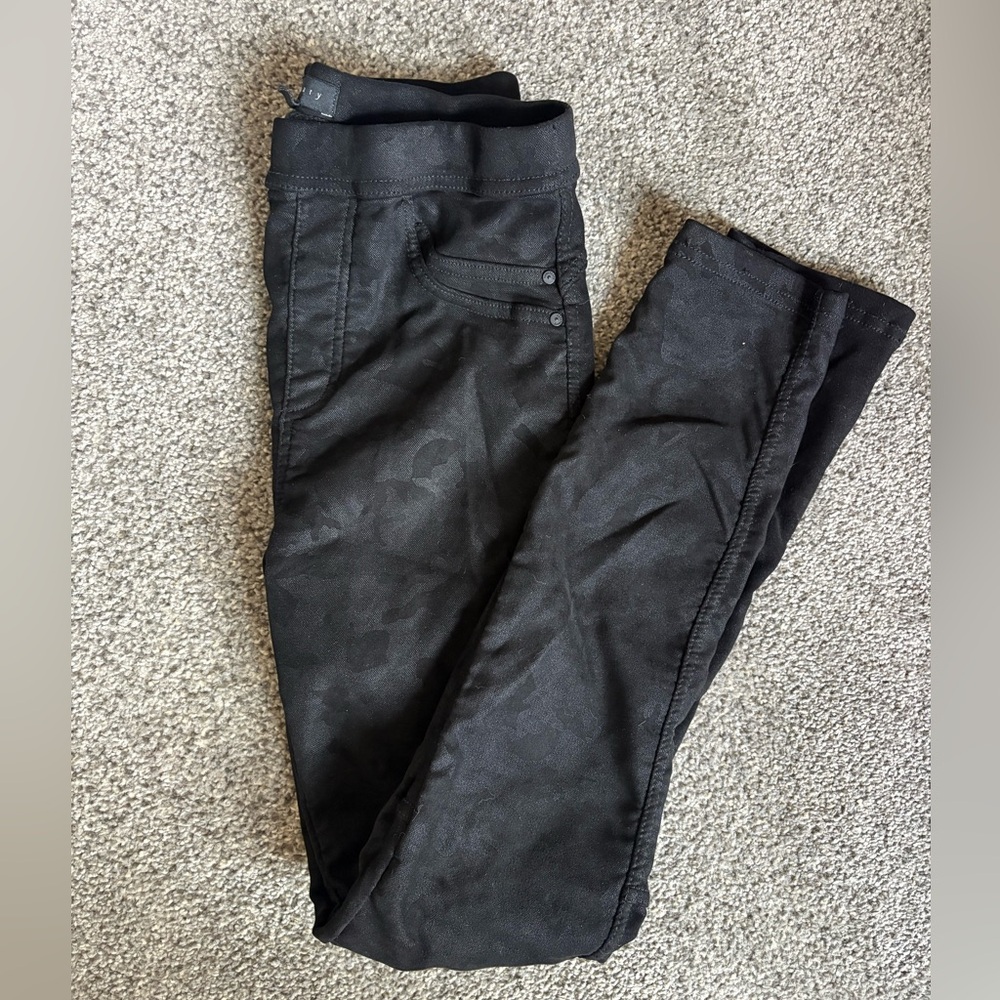 Black Patterned Skinny leggings